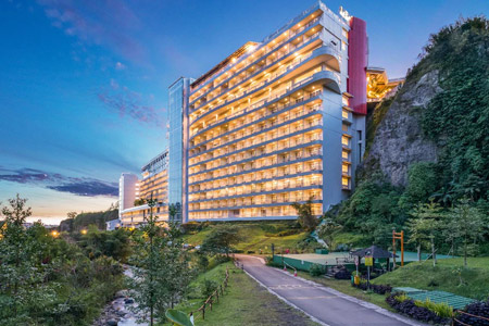 Le Eminence Puncak Hotel Convention and Resort