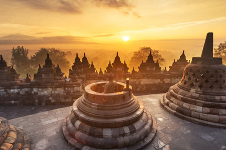 Sunrise Tour Candi Borobudur & Candi Prambanan