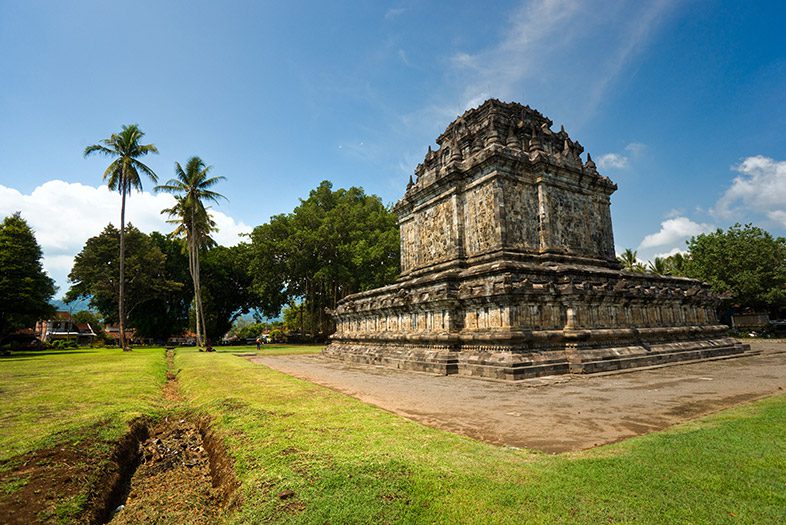 Candi Mendut