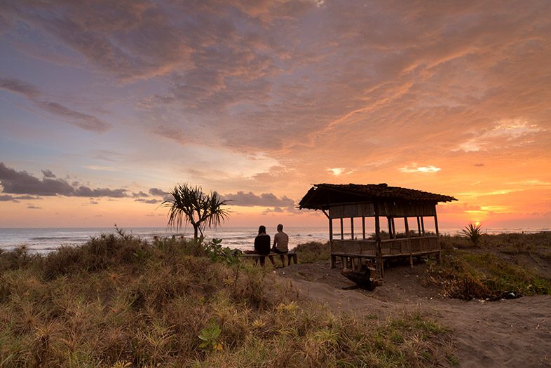 Pantai Pelangi