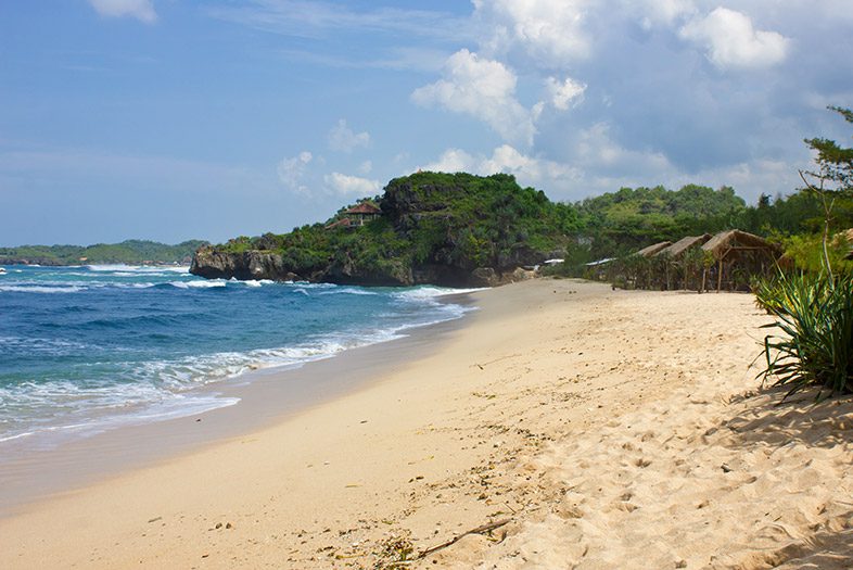 Pantai Sepanjang