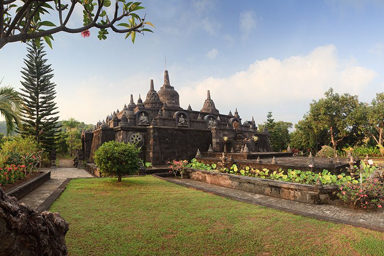 Brahma Vihara Arama, Bali