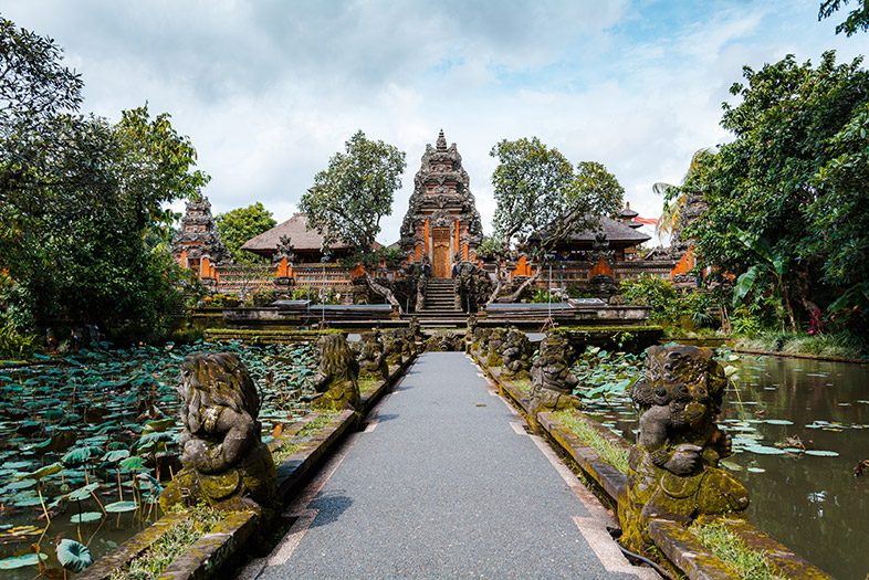 Pura Taman Saraswati, Bali