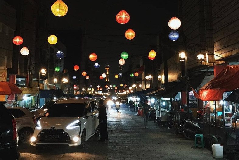 Jalan Cibadak, Bandung