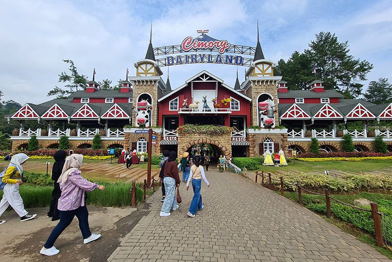 Cimory Dairyland Puncak, Bogor