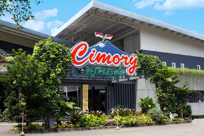 Cimory Riverside, Puncak Bogor