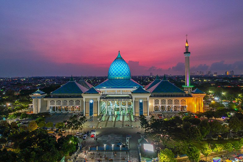 Masjid Al-Akbar, Surabaya