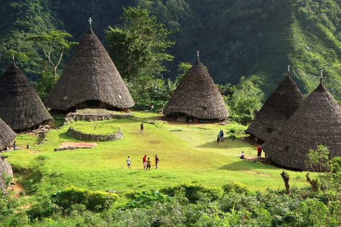 Kota & Desa Unik di Indonesia